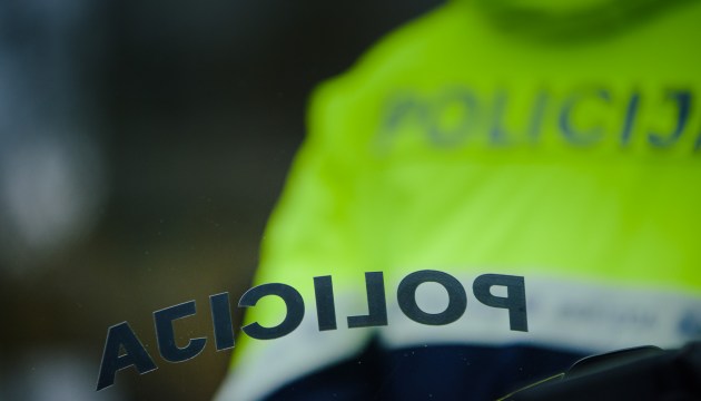 � ���� �� 1 ������ �� ������ � ���������� ��� ������ ������ 17-������ ��������