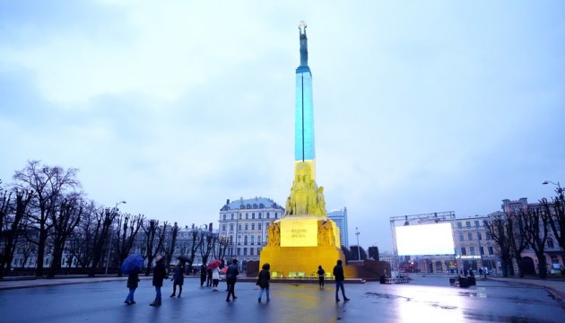 �������� ������� ��������� �������� ������� �� ������ �������� ������������