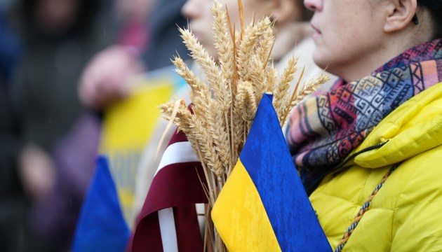 � ����������� ������� ��������� ����������������� ������� � ��������� �������