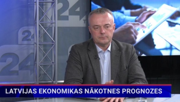 Стоит ли в этом году ждать роста зарплат? Экономист - о прогнозах и ожидаемых изменениях