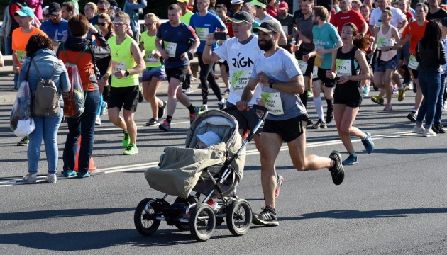 � ��� �����, �����, �����: ������� ������� ������ 40 ����� �������