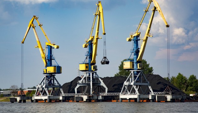 Госконтроль: Минсообщения незаконно тратил деньги Фонда развития портов