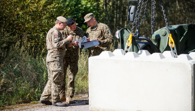 В Латгалии проходят инженерные военные учения «BASTIONS 2025»
