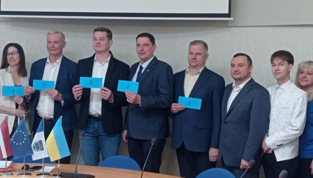 Известны номера партийных списков в Аугшдаугавском крае