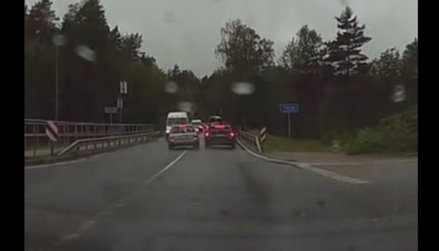 ДТП в Риге. Пьяному море по колено