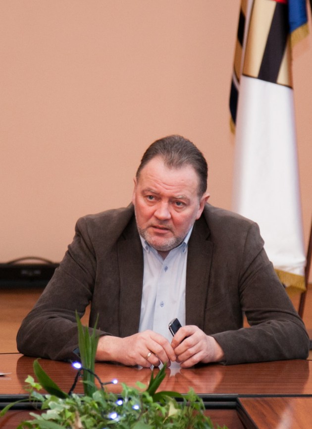 Упениекс вновь избран председателем Краславской краевой думы