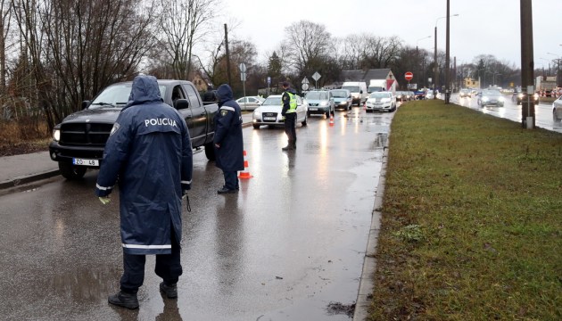 ������� ������ ��������� �������� �� �������