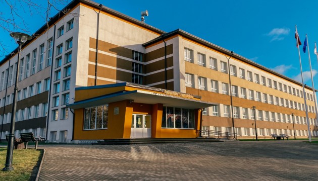 ������ 11-� �������� ����� ��������� � ���������� �����