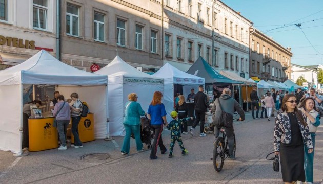 �������� ������ � ����������� ����� �������� ������������� ���� �� ���� ����� ������