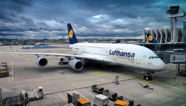 ���������� Lufthansa �������� ���������� �� ������