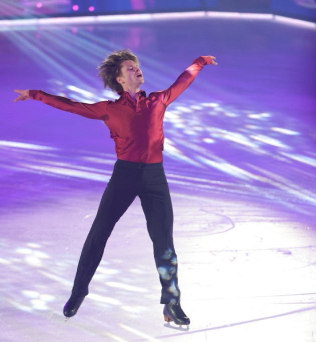 ����� �������� ������������ � ����������. �� �������� � ������� ��� � ���� ������-�����