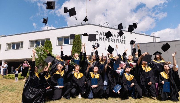 �� � � ����: ��� ����� � ����� ������� �� ��������������� �����������