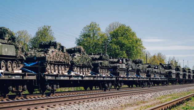 ������ Spring Warrior: ������� ������������� � �������� ������� ������� � ��������� ��������� �� �������