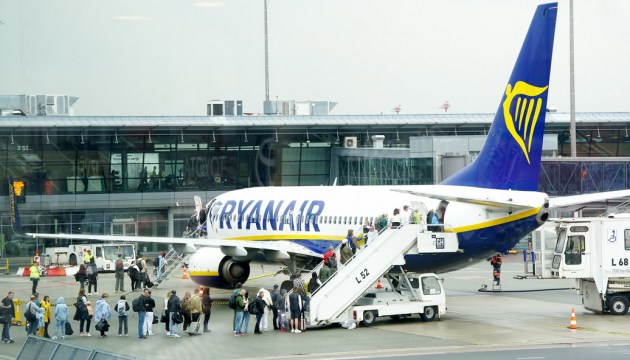 Ryanair ������ ������� �������� ����� � ������