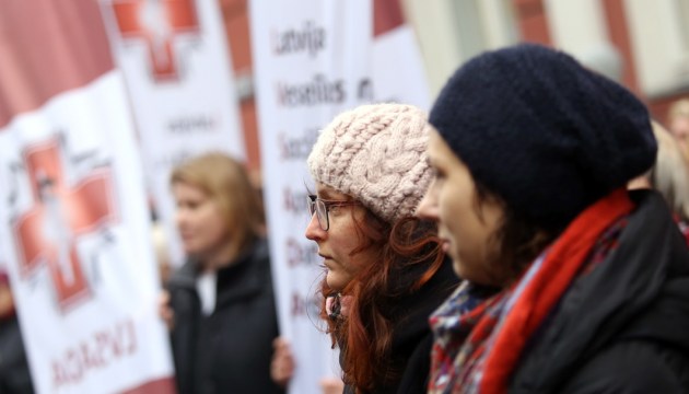 �������� ����� ����������� �������� ��������: �� ����� ������� ����� ����� ����� 1000 �������